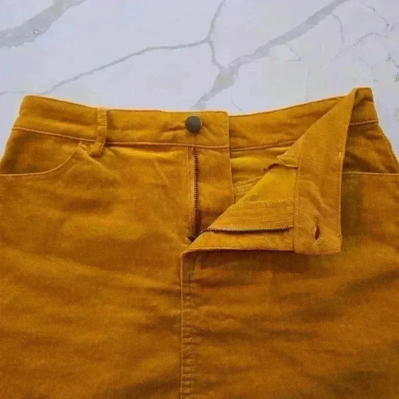 Forever 21 Corduroy Mini Skirt Distressed Hem Mustard Yellow A Line Size Small - Picture 5 of 8